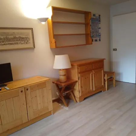 Aux Pieds Avec Balcon Et Wifi - Fr-1-181-2838 *